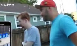 娱乐吃瓜老少女是谁,她是如何成为网络红人的？