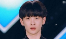 黄明昊娱乐圈吃瓜视频,揭秘明星幕后故事