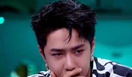 王一博吃瓜娱乐,吃瓜娱乐背后的明星生活